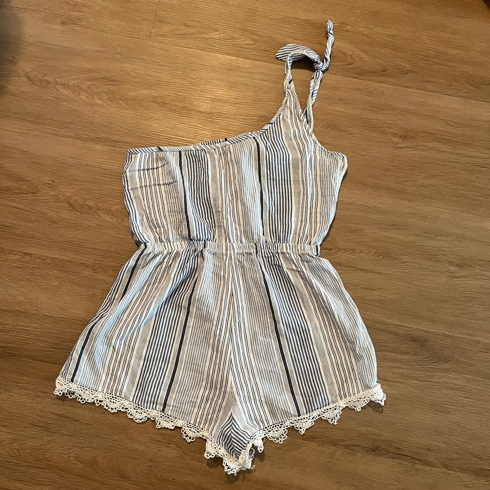 Abercrombie & Fitch Blue & White Stripe One Shoulder Romper/MEDIUM - Picture 3 of 5